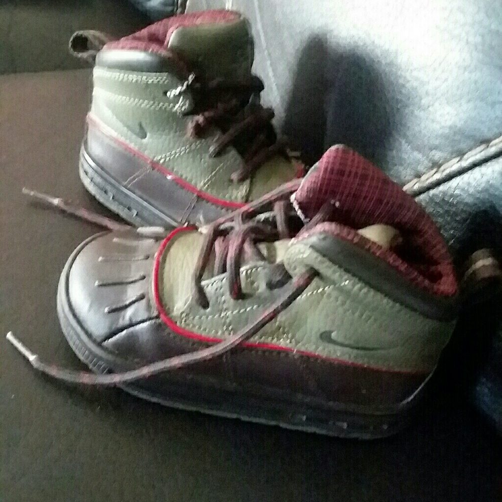 Kid shoes acg nike boot